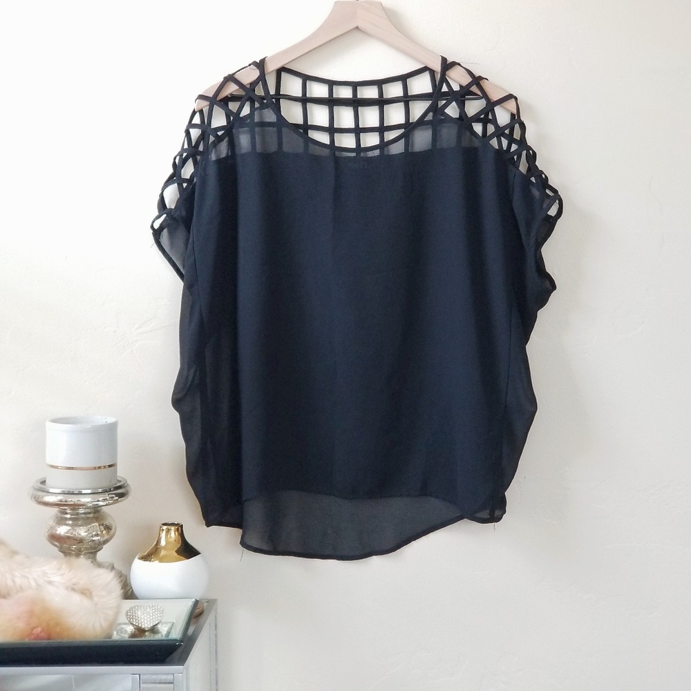 Rue 21 lattice blouse